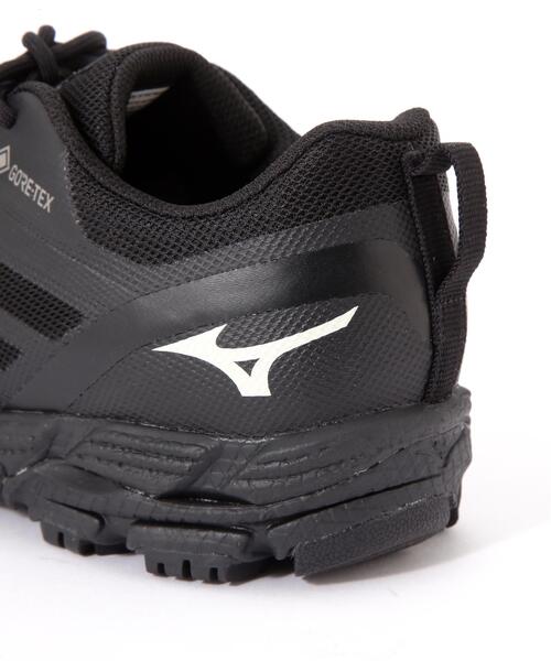 MARGARET HOWELL（マーガレットハウエル） スニーカー V2 Gore-Tex
