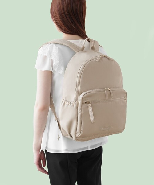 TOCCA（トッカ） リュック F ベージュ レディース : ZOZOTOWN Yahoo!店