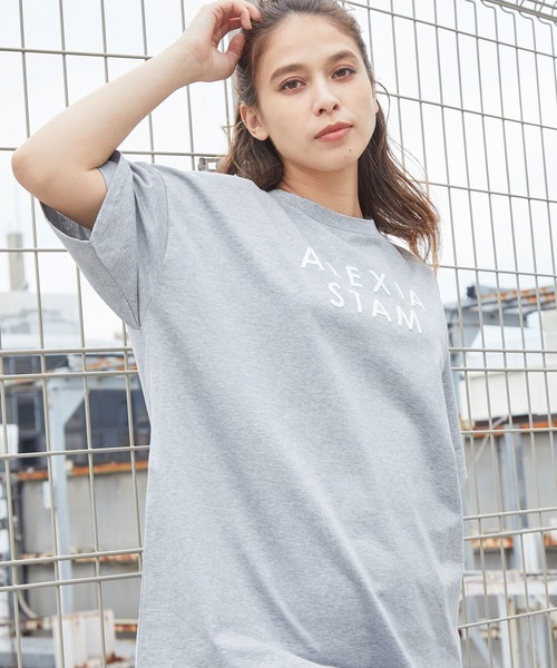 「ALEXIA STAM」 「nergy」半袖Tシャツ FREE グレー レディース_画像2