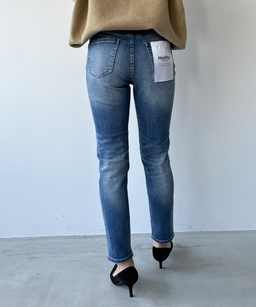 【新品タグ付き】Healthy denim H.Salt ミッドライズテーパード H.Salt ミッドライズテーパードデニムパンツ《Healthy DENIM
