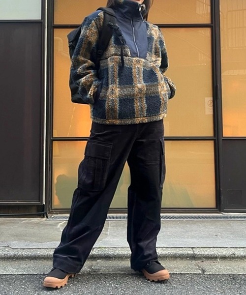 AIGLE（エーグル） ブルゾン アウター 裾ドロストコード ハイネック