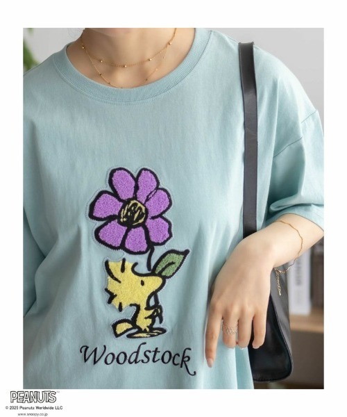 スヌーピー　Tシャツ　半袖　レディースL　デカサガラ刺繍　バックプリント♪　C スヌーピー Tシャツ 半袖 レディースL デカサガラ刺繍 バック