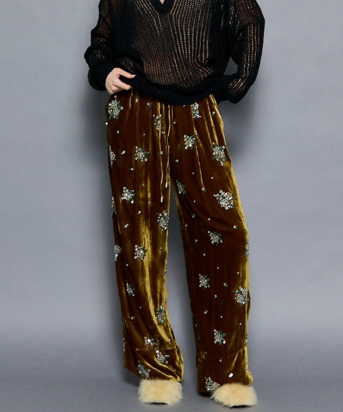 MAISON SPECIAL（メゾンスペシャル） パンツ Beads Flower Embroidery