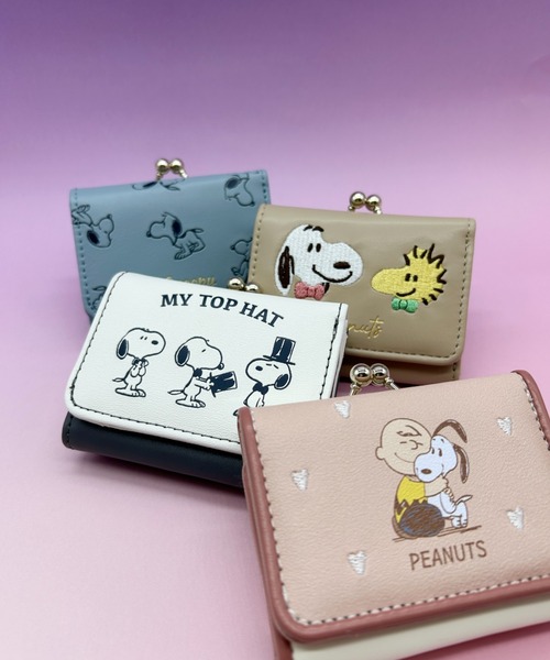 SNOOPY（スヌーピー） 財布 PEANUTS/ピーナッツ スヌーピー三つ折り