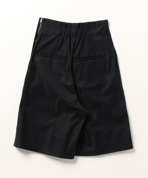 NikeSKIMS Airy ウィメンズ リラックスド ショートパンツ NikeSKIMS