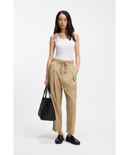 BOSS（HUGO BOSS） チノパン 「オンライン限定」テーパードフィット