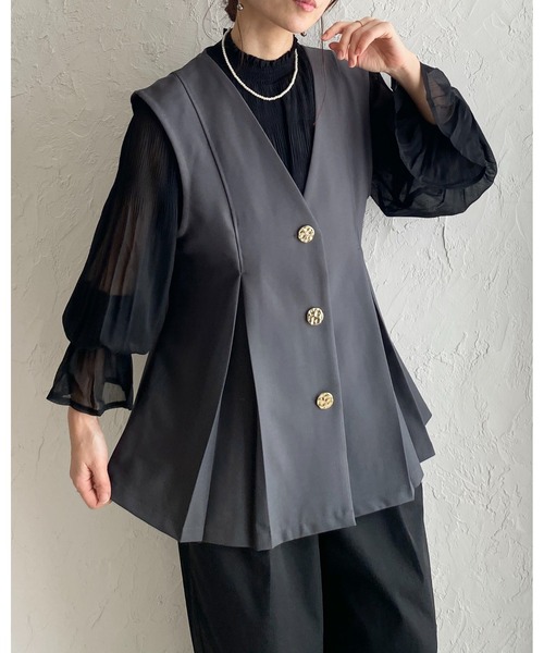 【入卒シーズン】大人気　marygrom ペプラムベストジレ She's Closet ベスト ジレ 卒園式 卒業式 タック切り替えペプラムV