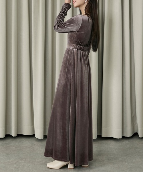 「Elishe」 長袖ワンピース 1 グレイッシュベージュ レディース_画像9