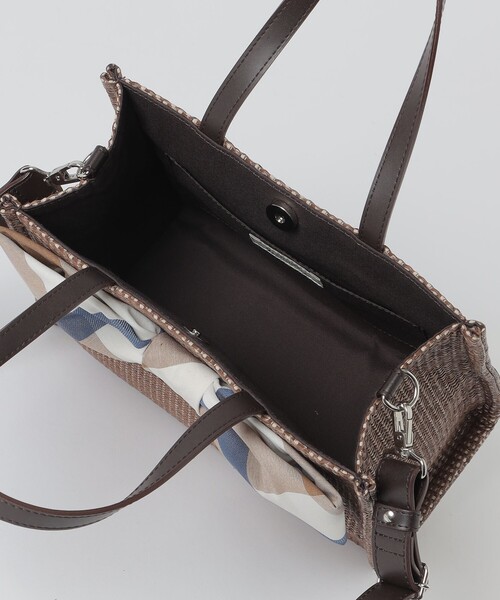 美品 BLUE LABEL CRESTBRIDGE かごバッグ 夏 BLUE LABEL CRESTBRIDGE（ブルーレーベルクレストブリッジ