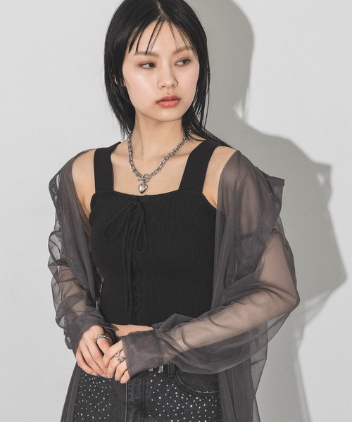 m2b 短丈 ブラック F-FLACIN Zip-up sweatshirt with cut-out logo｜ブラック