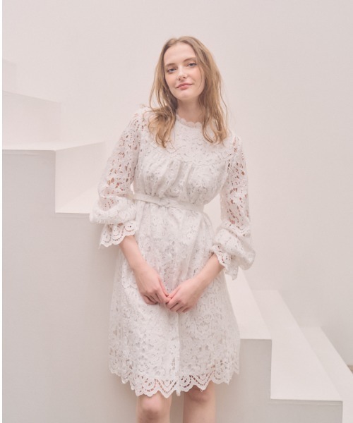 Meline M. ワンピース Embroidery lace mini one piece エンブロイ