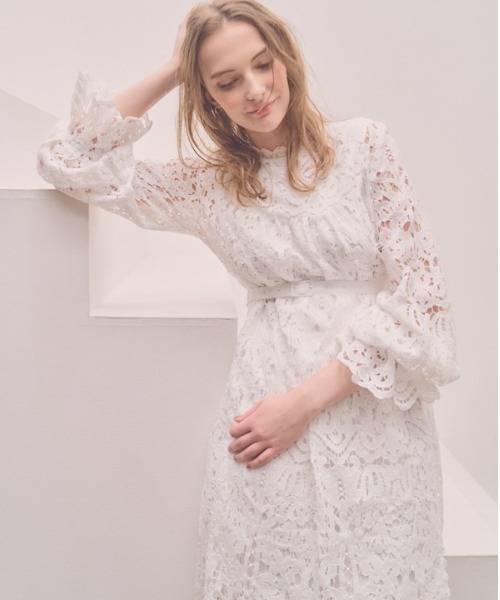 Meline M. ワンピース Embroidery lace mini one piece エンブロイ