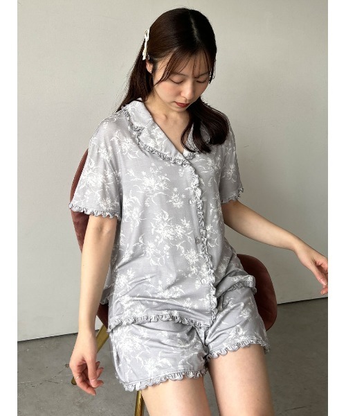 SNIDEL HOME カットレーヨン開襟トップス ロングパンツ ショーツ SNIDEL HOME カットレーヨン開襟トップス ロングパンツ ショーツ