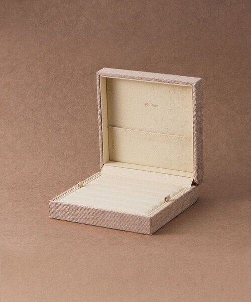 ete bijoux（エテ ビジュー） ラッピング ジュエリーレスト リング