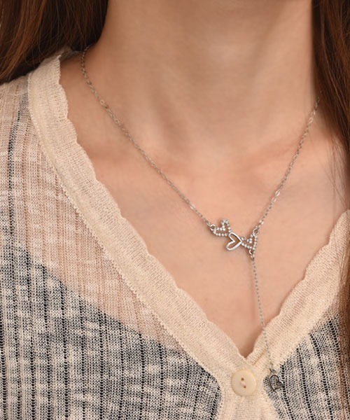 VIBGYOR Women ネックレス 「float」トリプルハート ゆらゆら チャーム