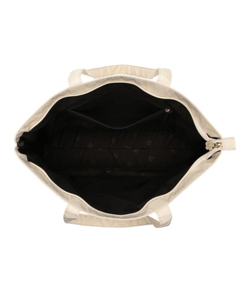 MARY QUANT（マリークヮント） トートバッグ マリークワント ゴールド