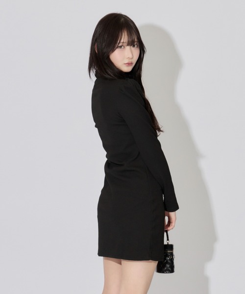 ALLuRing ChaRm ワンピース Cutout Pleated Mini Dress / カットアウト