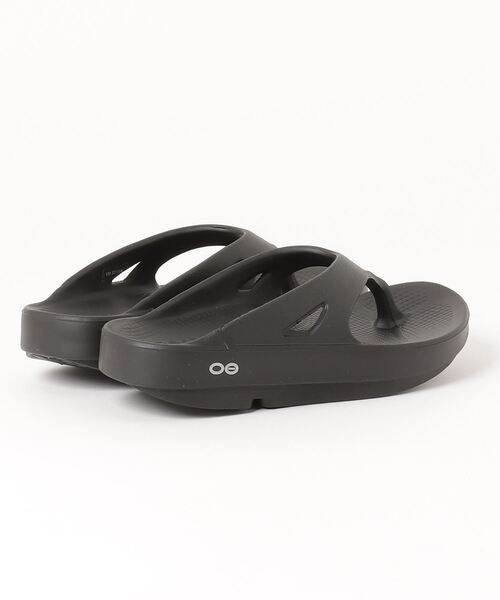 「OOFOS」 フラットサンダル 4 グレイッシュベージュ レディース_画像6