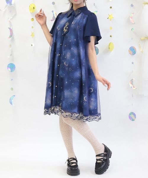 axes femme（アクシーズ ファム） ワンピース 半袖 ルミナスムーン柄