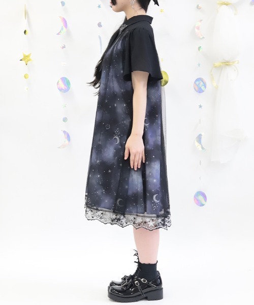 axes femme（アクシーズ ファム） ワンピース 半袖 ルミナスムーン柄