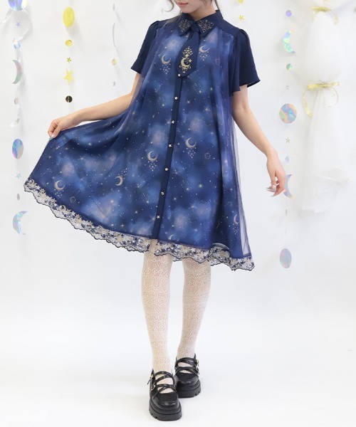 axes femme（アクシーズ ファム） ワンピース 半袖 ルミナスムーン柄