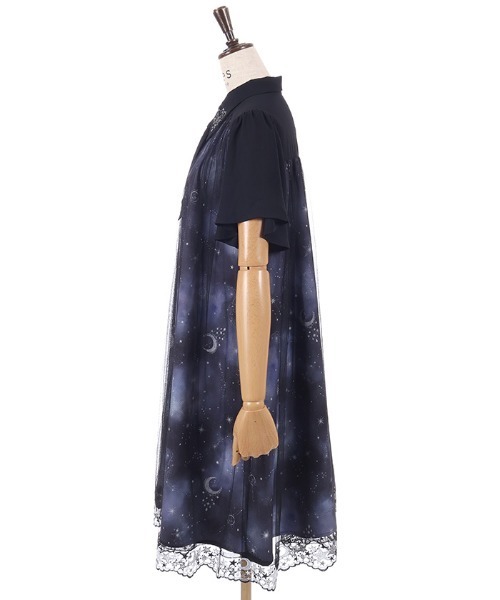 axes femme（アクシーズ ファム） ワンピース 半袖 ルミナスムーン柄