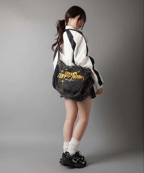 SPINNS ショルダーバッグ バッグ GROOVYデザイン デニム