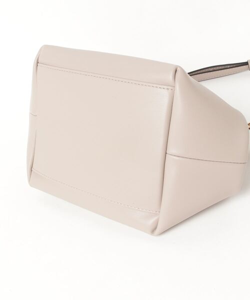 送料関税込み♦GANNI♦Bouフェイクレザートートバッグ GANNI ハンドバッグ BOU SMALL Bag ガニー ボウ スモール