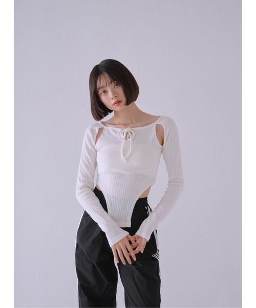 Uenui tシャツ カッティング リボン トップス ボディスーツ 長袖