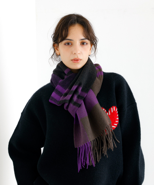 枕 MAC LAW ダウン マフラー(School Days) レア 1点物 枕 MAC LAW