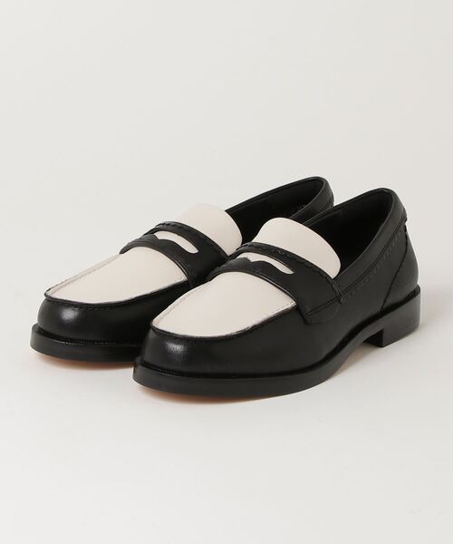 clarks ステイソエッジ　本革　スクエアトゥ厚底ローファー　23cm 美品 クラークス ローファー 厚底 コインローファー スクエアトゥ