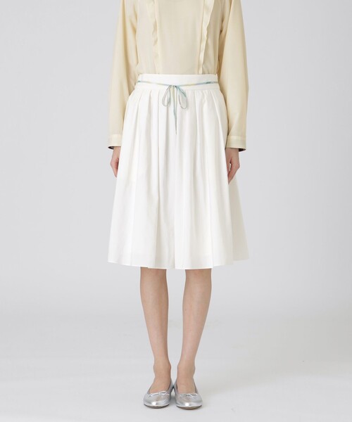 BLUE LABEL CRESTBRIDGE（ブルーレーベルクレストブリッジ） スカート