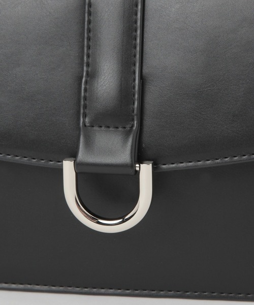 バーバリー Dリング ショルダーバッグ BURBERRY】バーバリー Dリング ショルダーバッグ – NISHIKINO VINTAGE