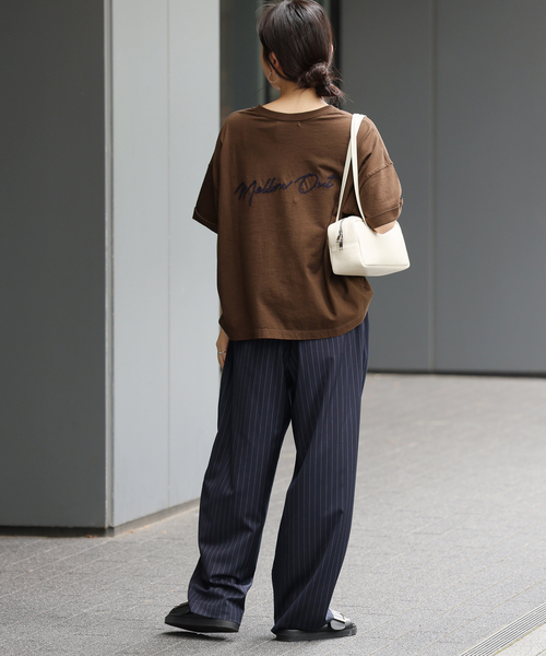 tシャツ 「再入荷！」「25AW新作」さり気ないポイントがお洒落刺繍ロゴハーフスリーブT レディース JOURNAL STANDARD relume tシャツ 「25AW新作」刺繍ロゴハーフ