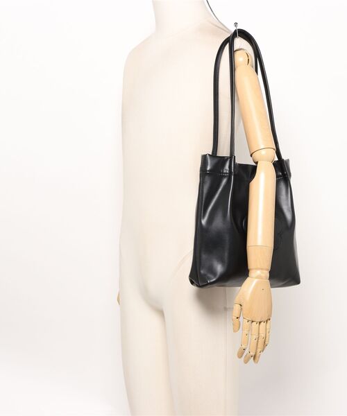 MARY QUANT（マリークヮント） トートバッグ マリークワント デイジー
