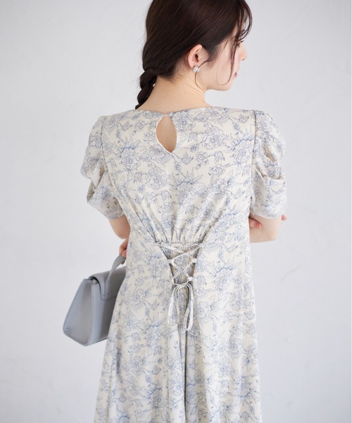 tocco closet ワンピース バックレースアップパワーショルダー