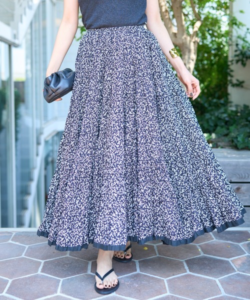 スカート 「MARIHA/マリハ」草原の虹のスカート Spring Berries/Black  