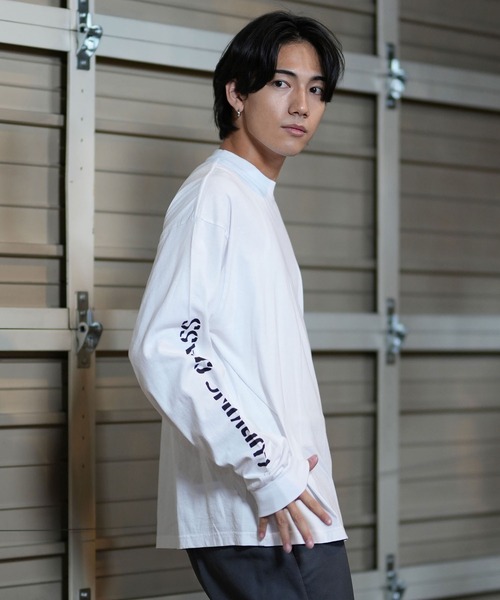 LURKING CLASS（ラーキングクラス） tシャツ 「ムラサキスポーツ限定