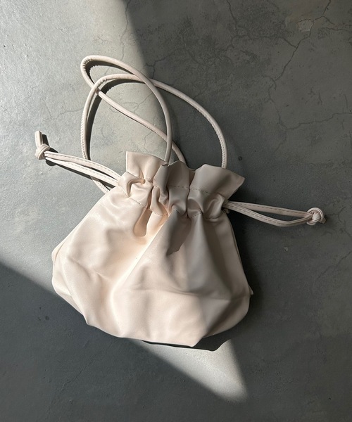 UNDERSTATEMENTs ショルダーバッグ 「ユニセックス」巾着