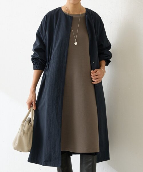 美品BEARDSLEY ビアズリー　グリーン　バルーン袖オーバーコート BEARDSLEY（ビアズリー）の「バルーン袖コート（ノーカラーコート