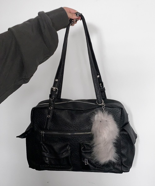 lilful ショルダーバッグ バッグ 「A4収納可能！」マルチポケット