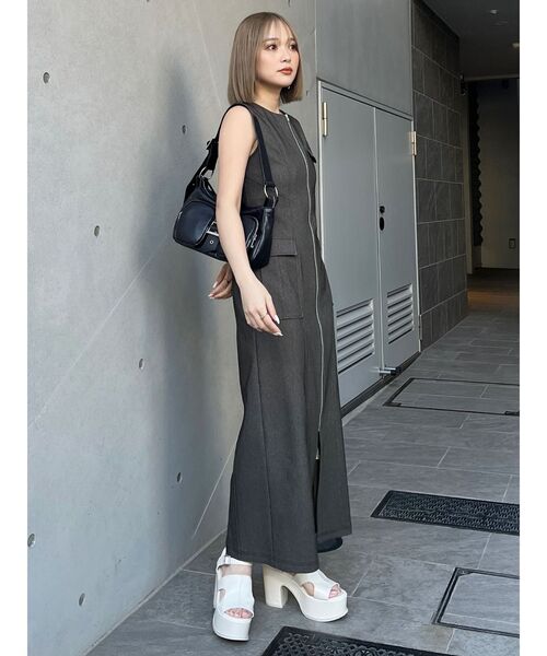 【新品タグ付き】MURUAフロントジップナローワンピース　サイズ2 MURUA ワンピース フロントジップナローワンピース : ZOZOTOWN