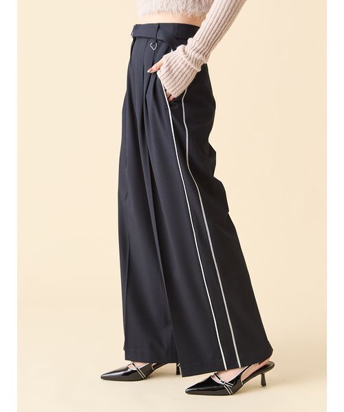 LILY BROWN（リリーブラウン） パンツ ハートチャームサイドライン