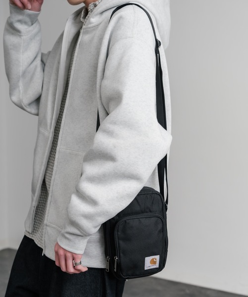 Carhartt（カーハート） ショルダーバッグ Crossbody Zip Bag 縦型