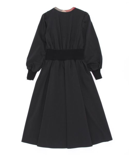 「BLUE LABEL CRESTBRIDGE」 長袖ワンピース 38 ブラック レディースの画像