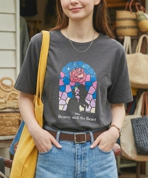Disney（ディズニー） tシャツ 「Disney」「美女と野獣