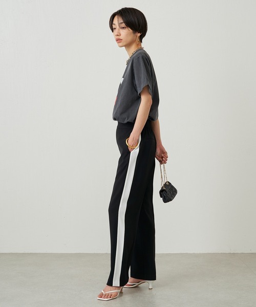 「LOUNGEDRESS」 スラックス SMALL オフホワイト レディースの画像