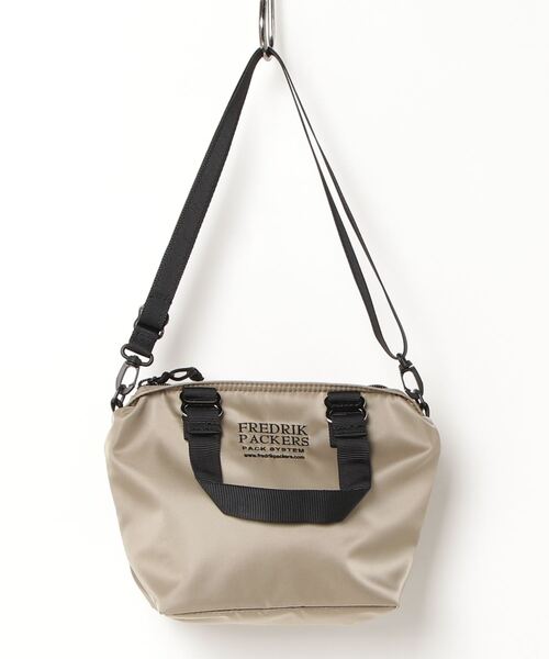 「FREDRIK PACKERS」 2WAYバッグ ONESIZE シルバー レディース_画像7