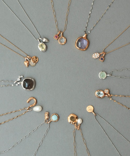 NOIR DE POUPEE チャーム flavor アイオライト スクエア チャーム