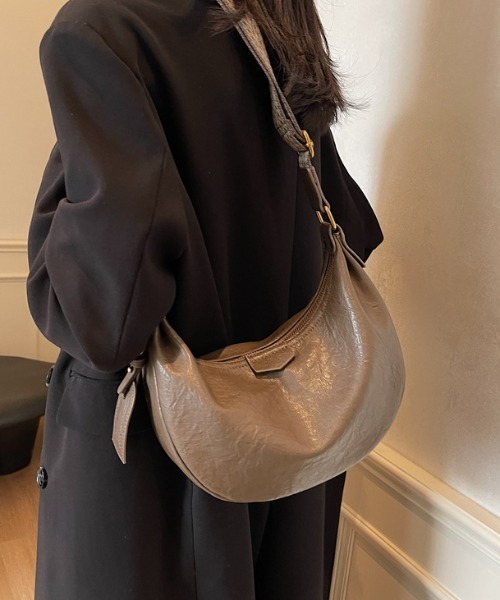 lilful ショルダーバッグ バッグ パネル柄ベルトハーフムーンミニ